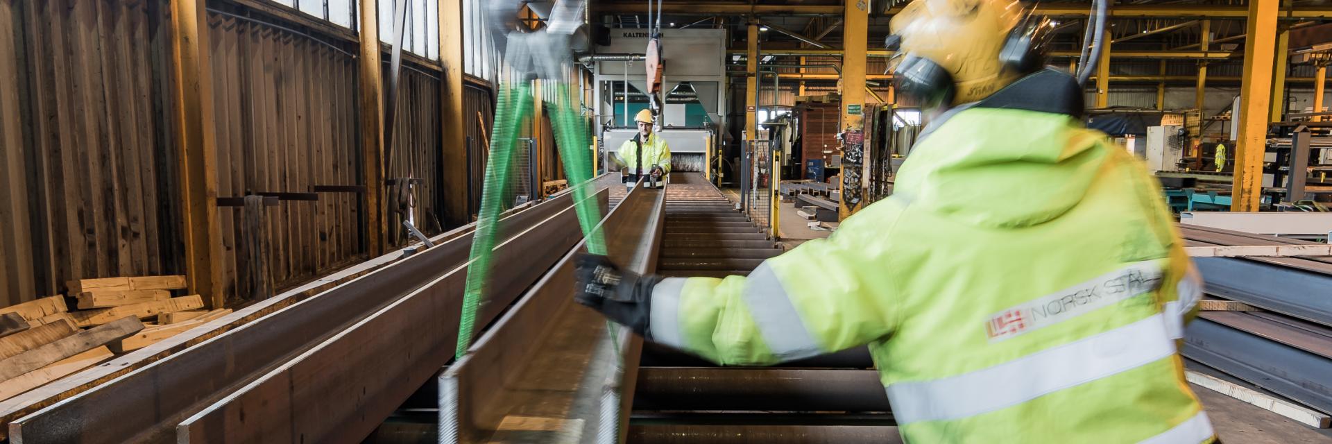 Flere ledige stillinger hos Norges største stål- og metallgrossist Flere ledige stillinger hos Norges største stål- og metallgrossist