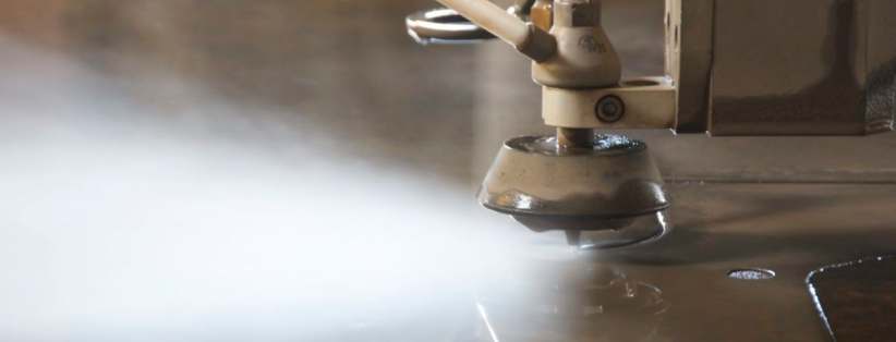 Norges største og mest avanserte vannskjæremaskin finner du hos Norsk Stål Norges største og mest avanserte vannskjæremaskin finner du hos Norsk Stål