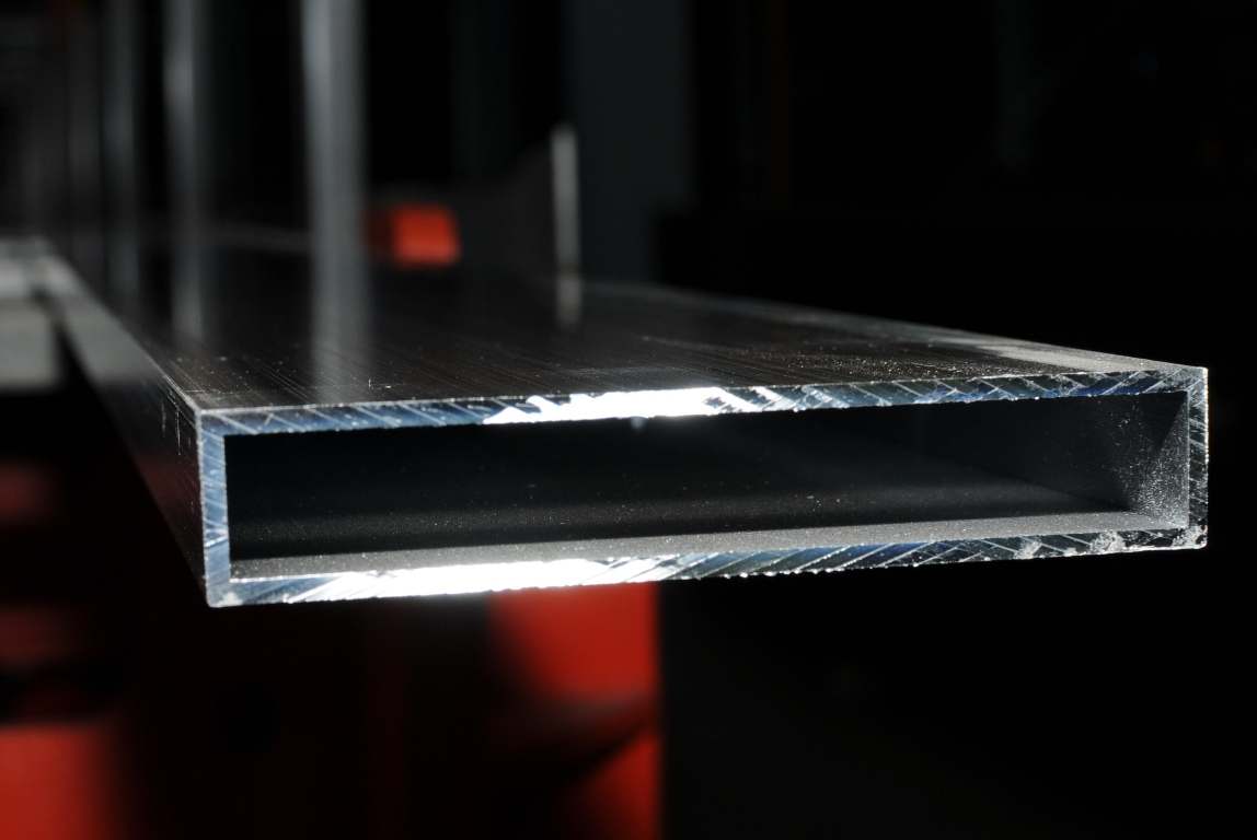Aluminiumrør firkantet 6060-T6
