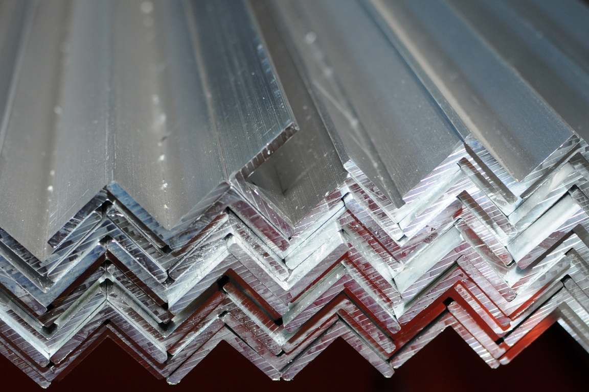 Aluminium angle 6082-T6